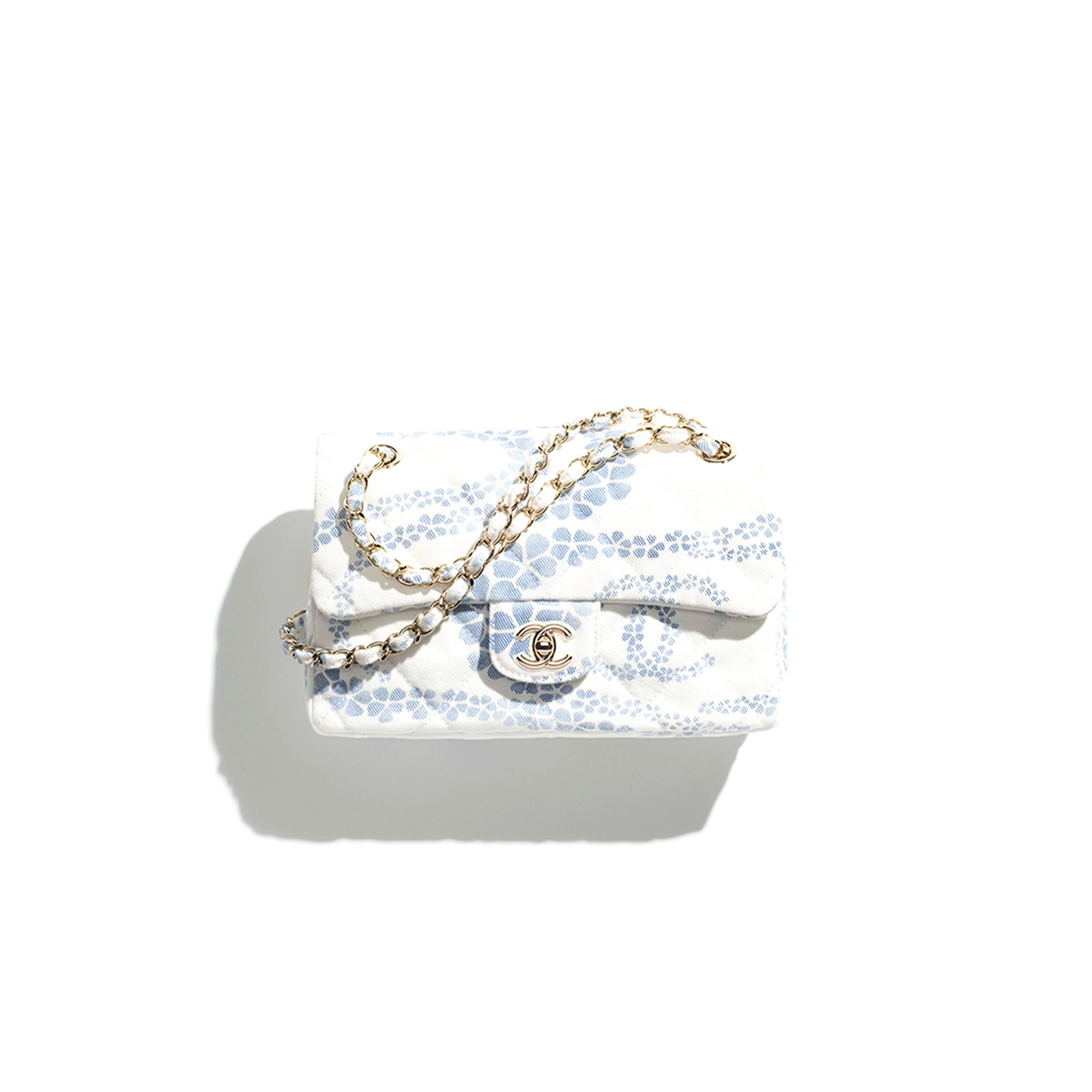 CHANEL COCO BEACH 2025 COLLECTION FLAP BAG AS5454 (24*15*6.5cm) CHANEL COCO BEACH 2025 COLLECTION FLAP BAG AS5454 (24*15*6.5cm)
